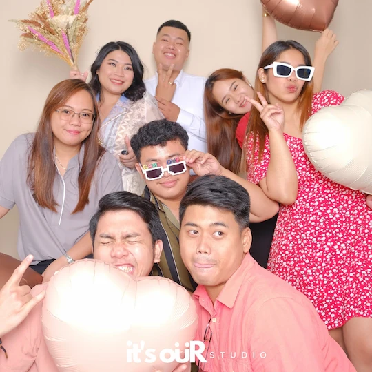 Barkada Package - Creative Group Portrait Session